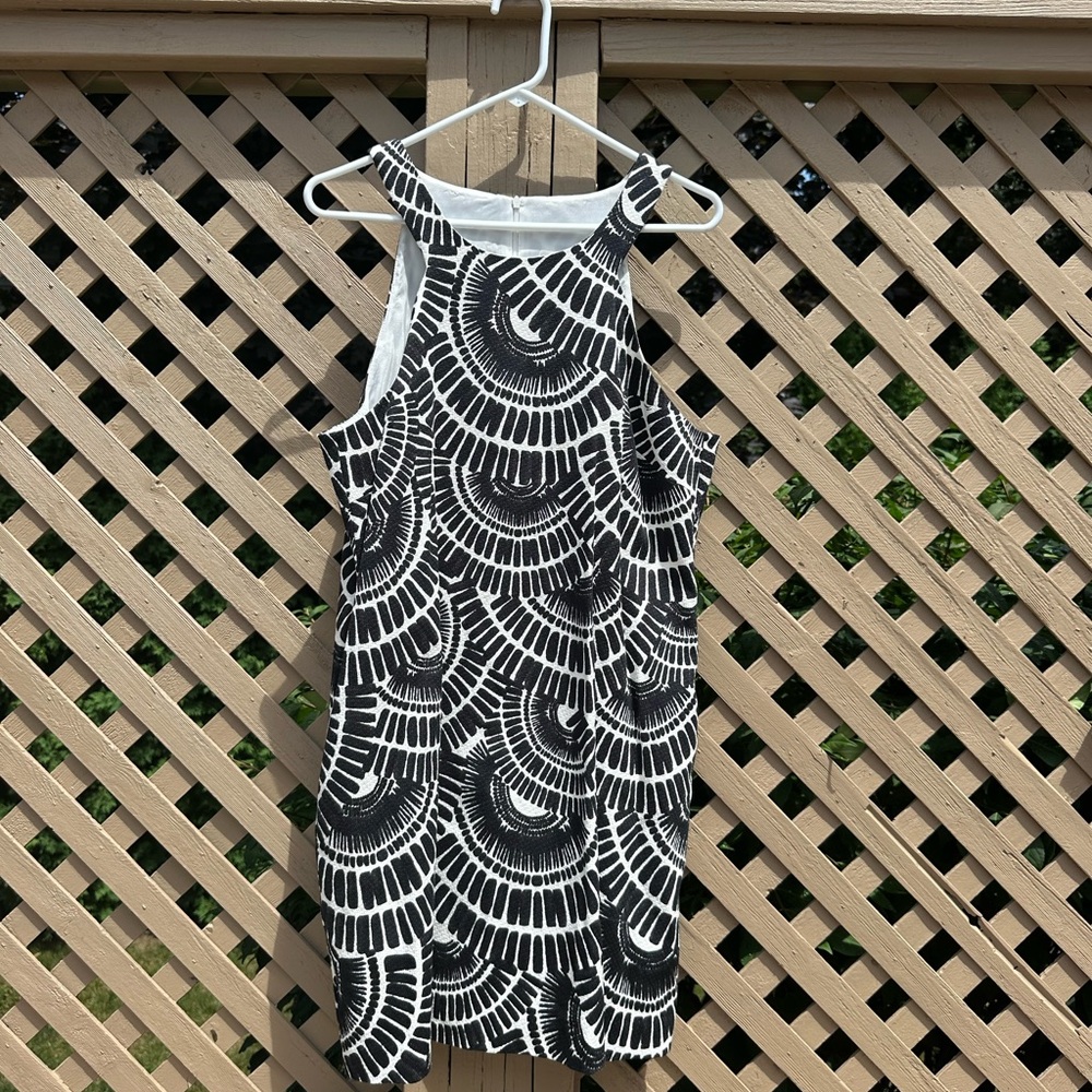 Trina Turk Black & White Graphic Sleeveless Midi Dress
